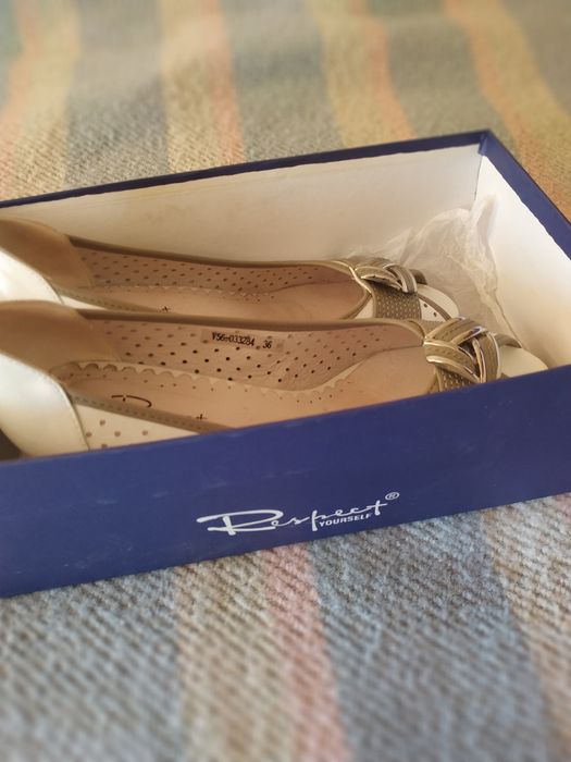 Туфли с открытым мысом