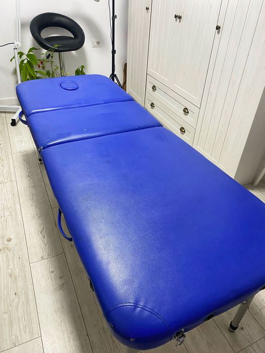Vând pat cosmetica/gene/masaj plus scaun si lampa