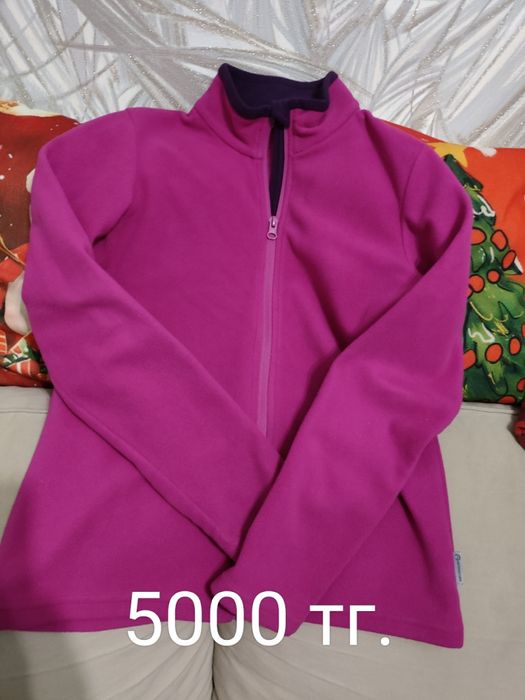 Продам новые толстовки на девочку