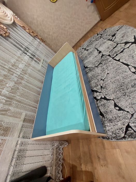 Продам кровати две штуки