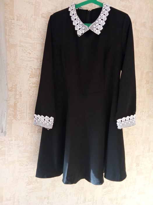 Школьное платье 5000тг