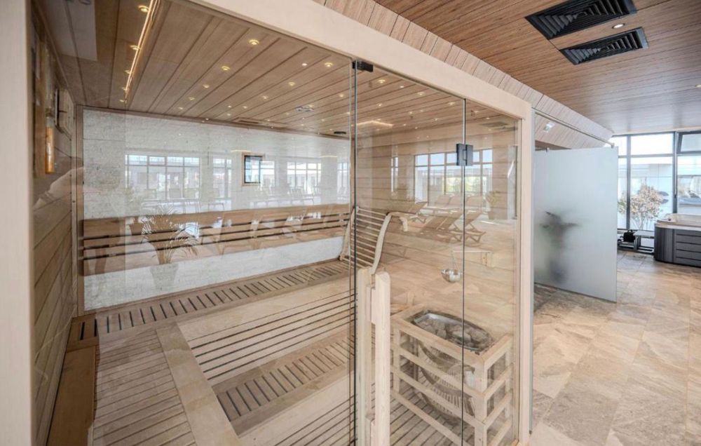 Inchiriez apartament 2 camere in Mamaia Complex Alezzi Odyssey