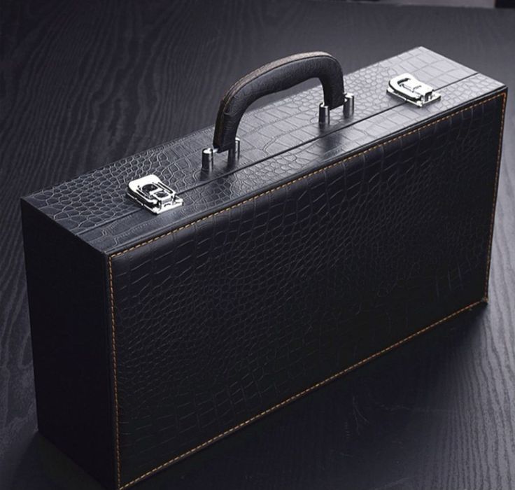 Подарок стопки перевёртыши с графином