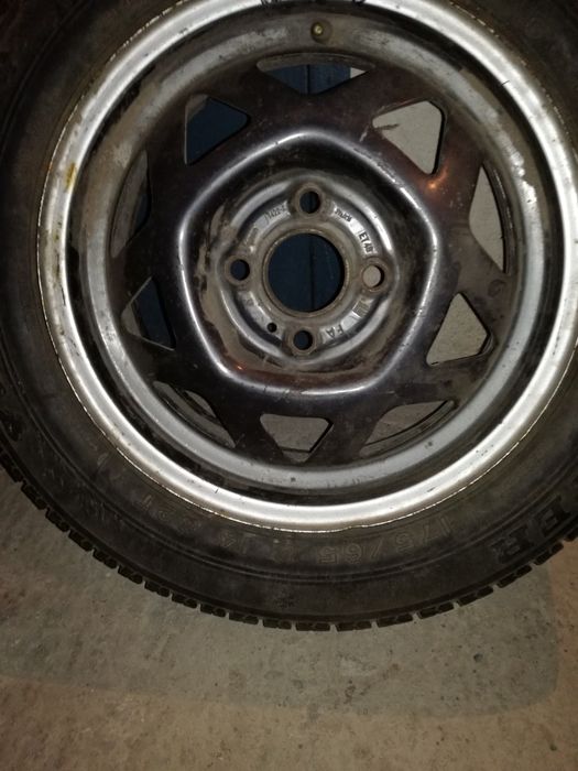 Продавам джанта 14 цола.