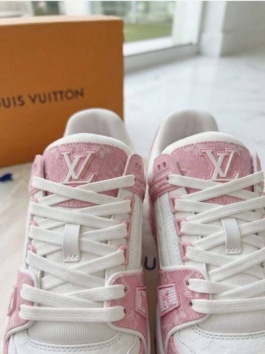 Adidasi LV Trainers Roz - Sneakersi Fete Premium - Full Box
