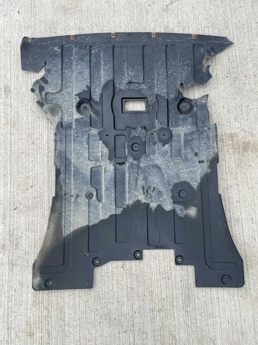 scut motor original Bmw X3 F25 - vezi poze!!