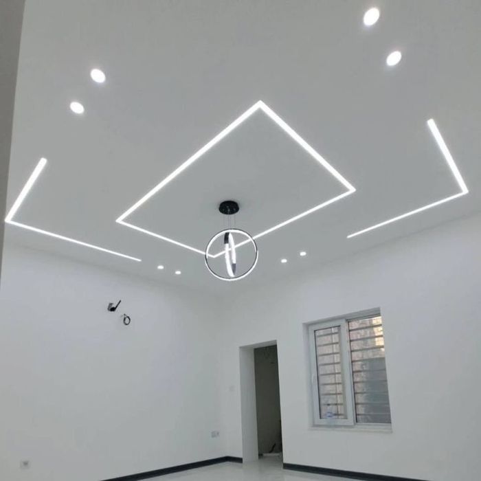 Натяжнои потолок