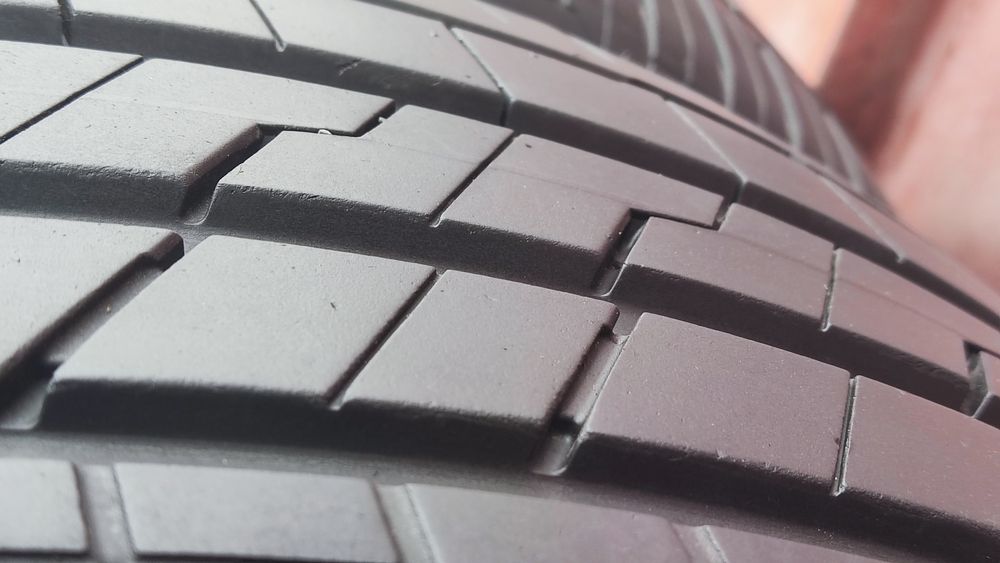4бр. летни гуми 255/55/18 Hankook Ventus S1, SUV, XL , цена с включен монтаж за София