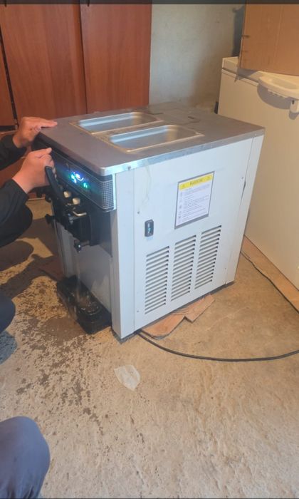 Мороженый апарат