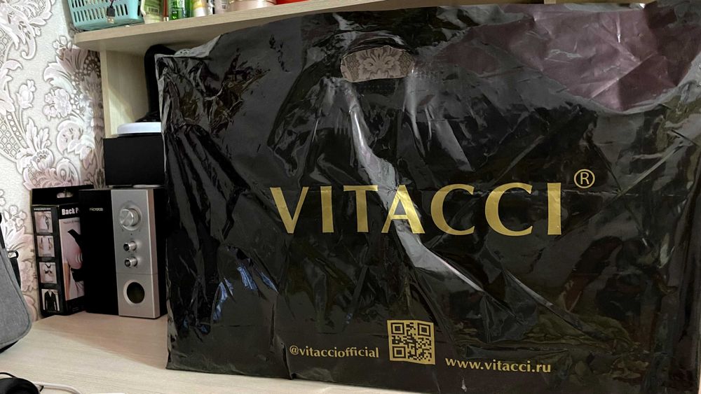 Продам сапоги Vitacci