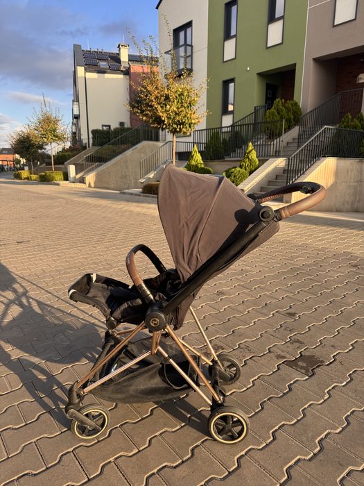 Cybex Mios 3 Rose Gold / Sepia Black – пълен комплект с аксесоари