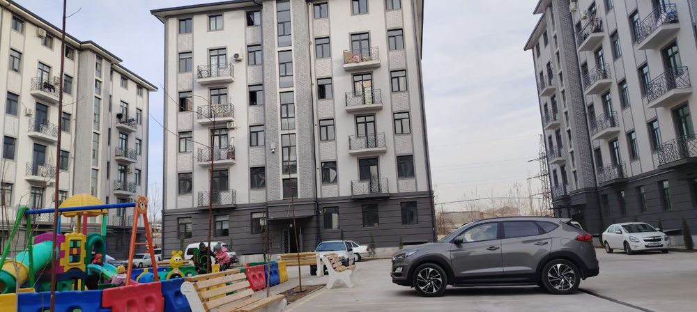 Срочно продаётся квартира в новостройке
 Расположение: рядом с Юнусаба