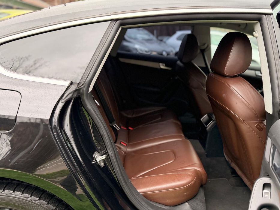 Vand Audi A5 2013