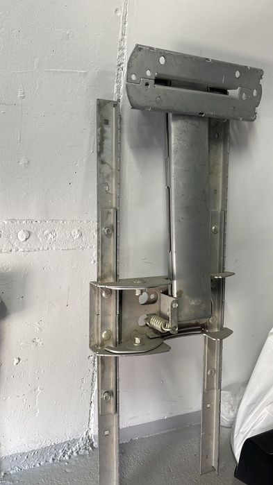 Кронштейн для телевизора