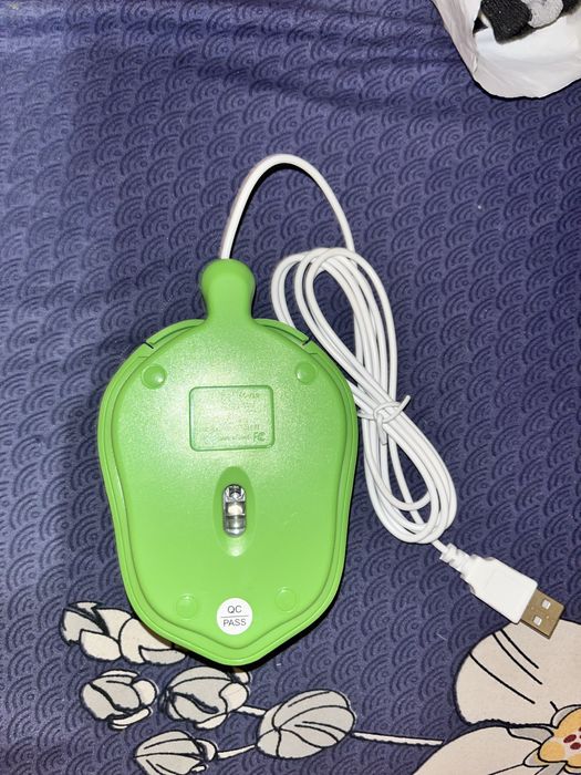 Компьютерная мышь в виде черепашки. USB