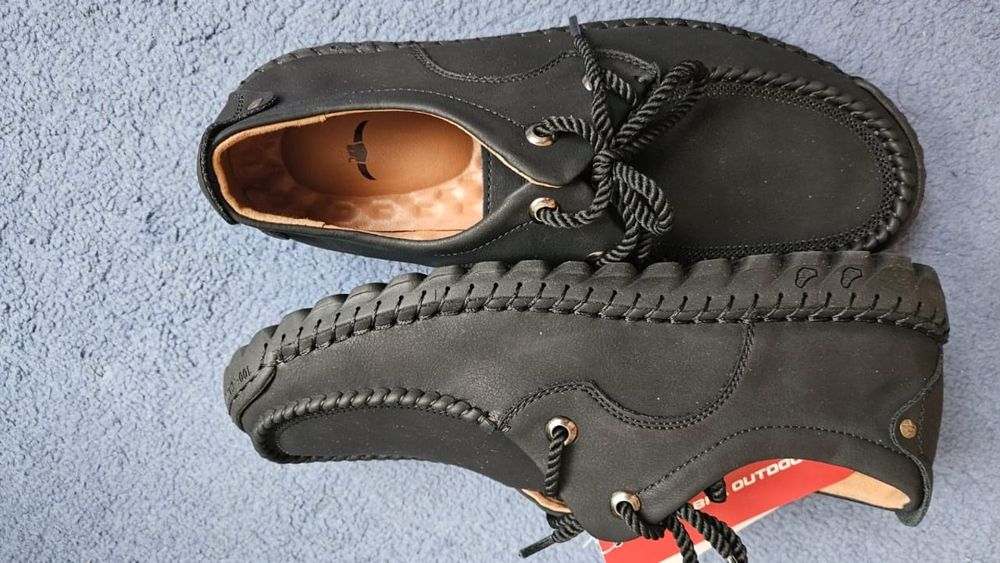 Продам фирменные макасины