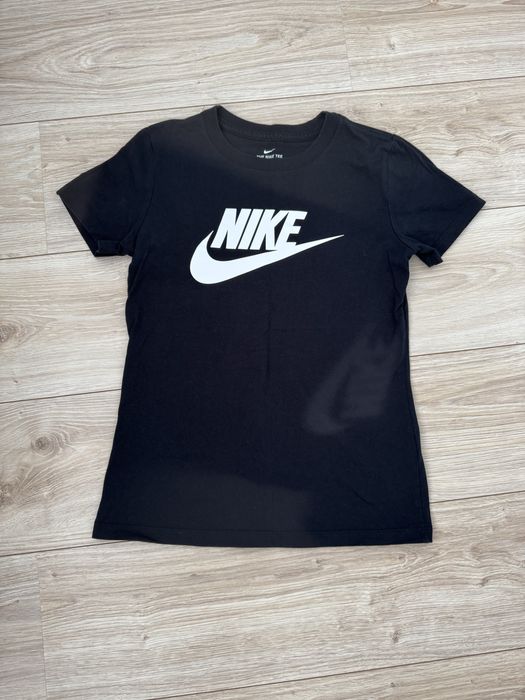 Дамски блузки 11 евро