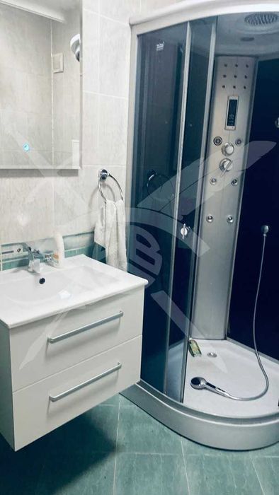 Дава се под наем Двустаен апартамент в София, Хладилника - 83 кв.м за 712.98 € - Снимка #5