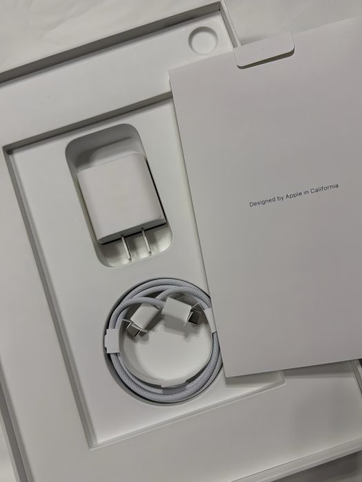 Продам iPad 10.9 64Гб