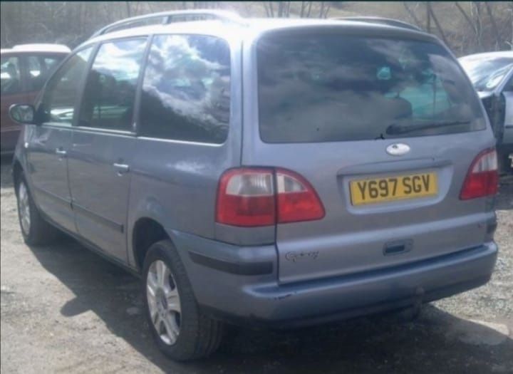 Vas lichid parbriz vw sharan seat alhambra ford galaxy 7M3955453 P / Q