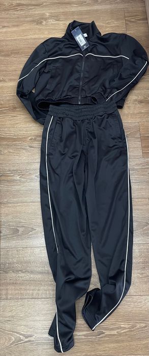 Дамски екип Reebok