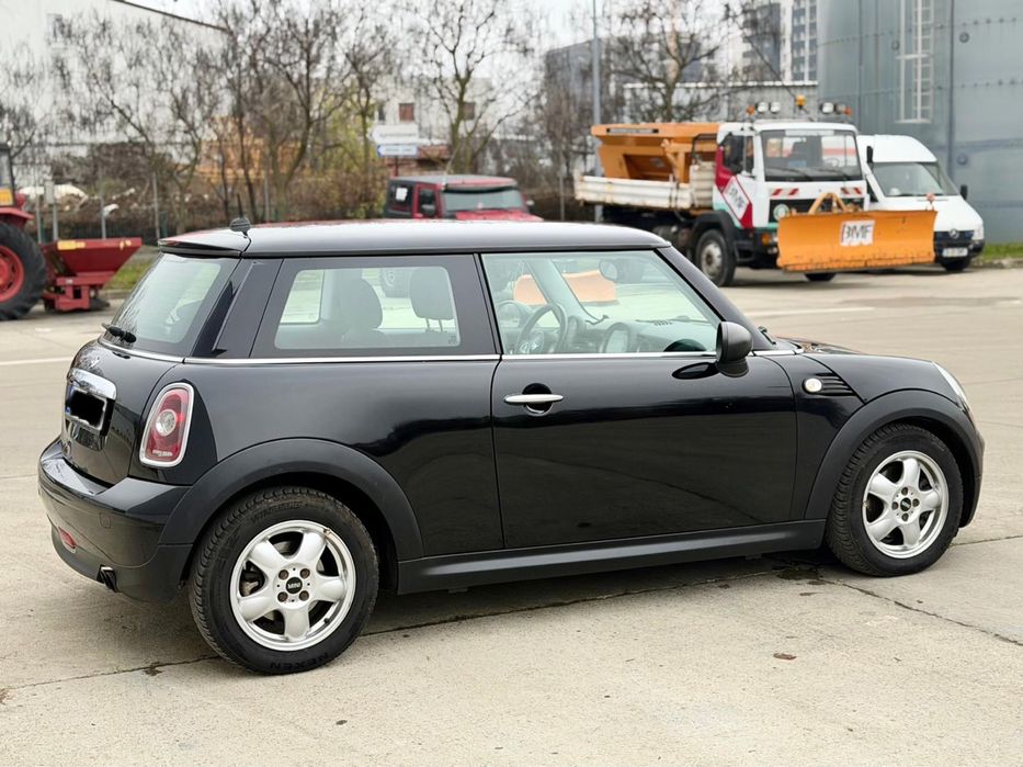 Mini Cooper One Impecabila Unic Proprietar