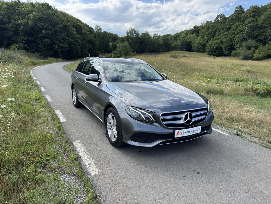 Mercedes E220 - Avantgarde - 2017 - EURO 6