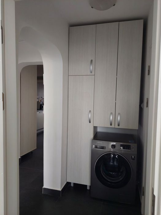 Vând apartament 3 camere decomandat Sup. 75mp