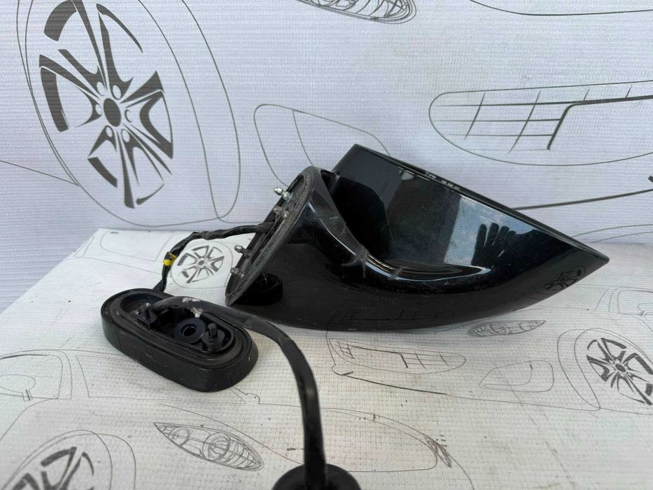 Oglindă Retrovizoare Dreapta Electrică 5 Pini Opel Corsa D 13265262 / [2006-2014] / (5D3)