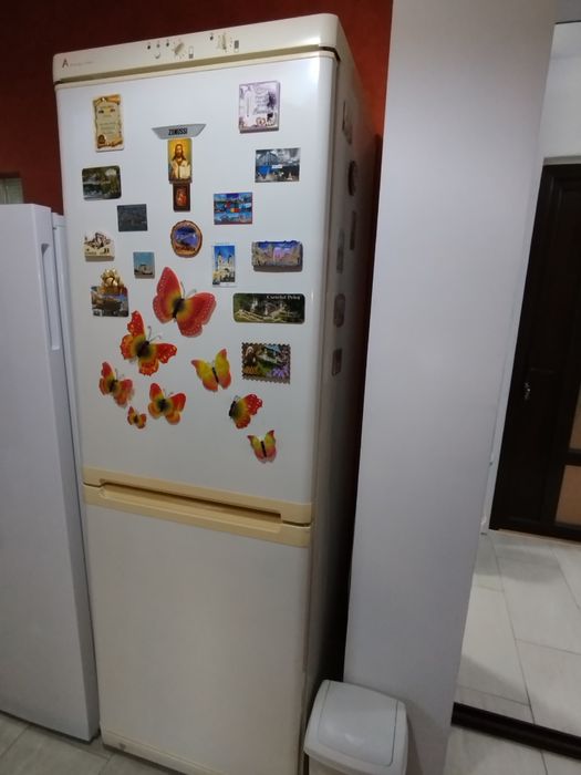 Vând combină frigorifică