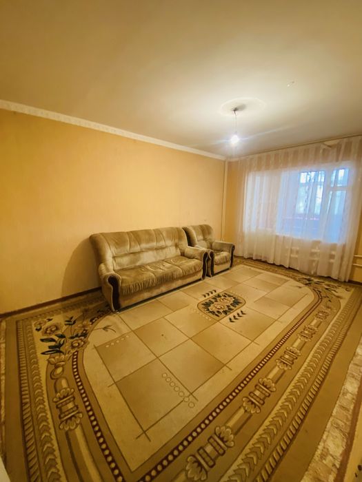 Сдается квартира 2 х комнатная в чинаре в кирпичном доме