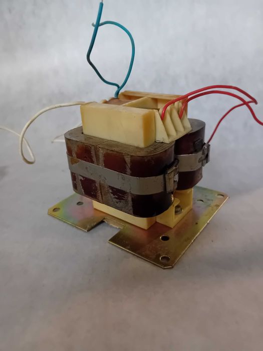 Трансформатор 50VA, 27,8V, 10,7V нов