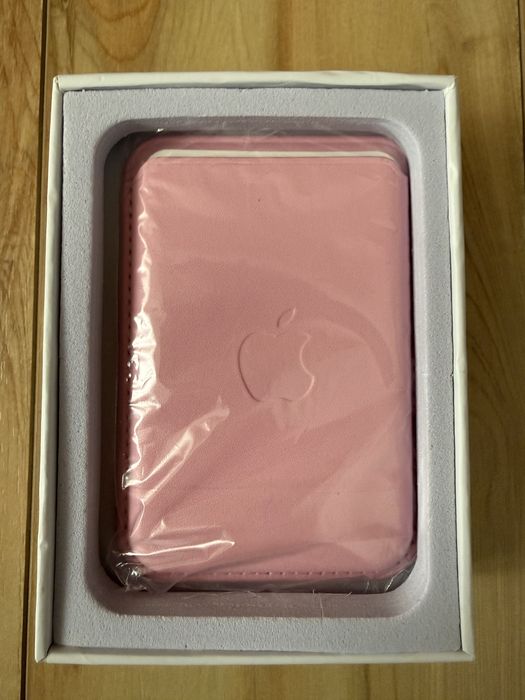 Portofele din piele Apple