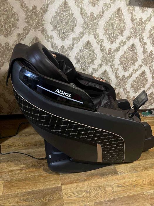 Masajniy kreslo sotiladi