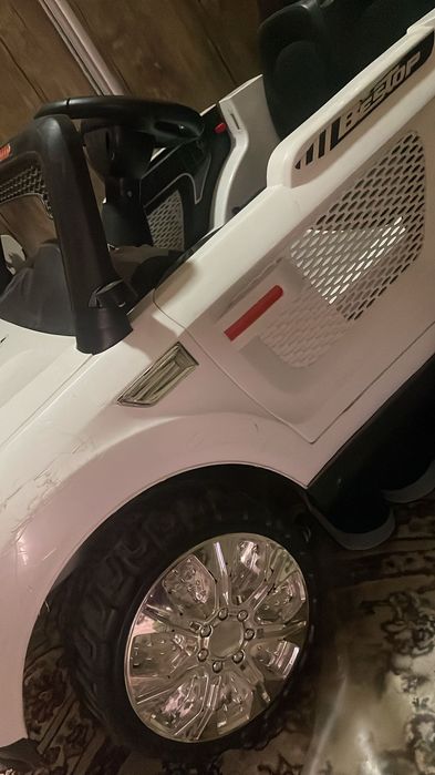 - Автомобил Болалар учун 3ёшдан 10 ёшгача