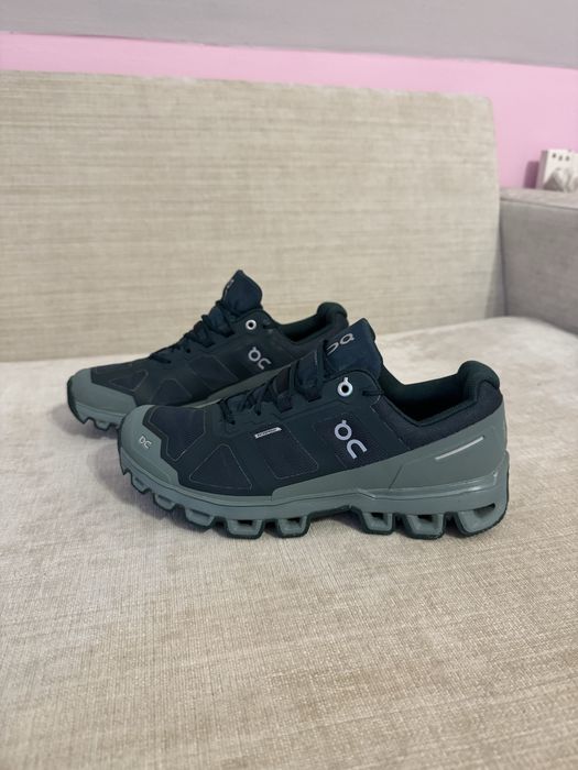 Дамски туристически обувки On Cloud