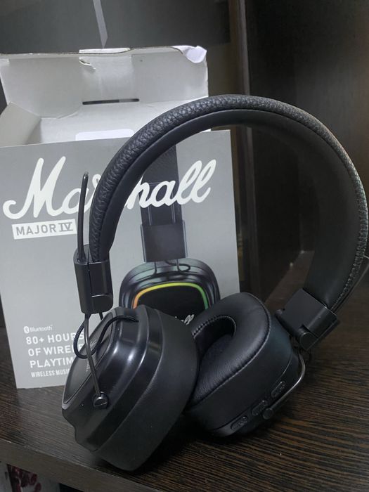 Наушники Marshall