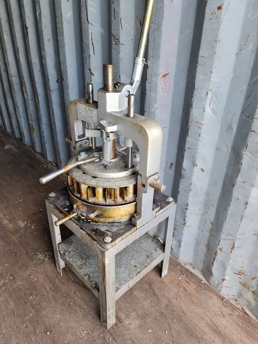 Тестоделитель ручной Sinmag SM-530