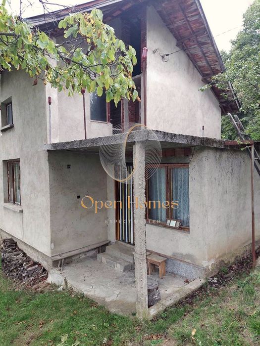 Продава се Къща в с. Блатец, Област Кюстендил - 120 кв.м за 317 €/кв.м - Снимка #1