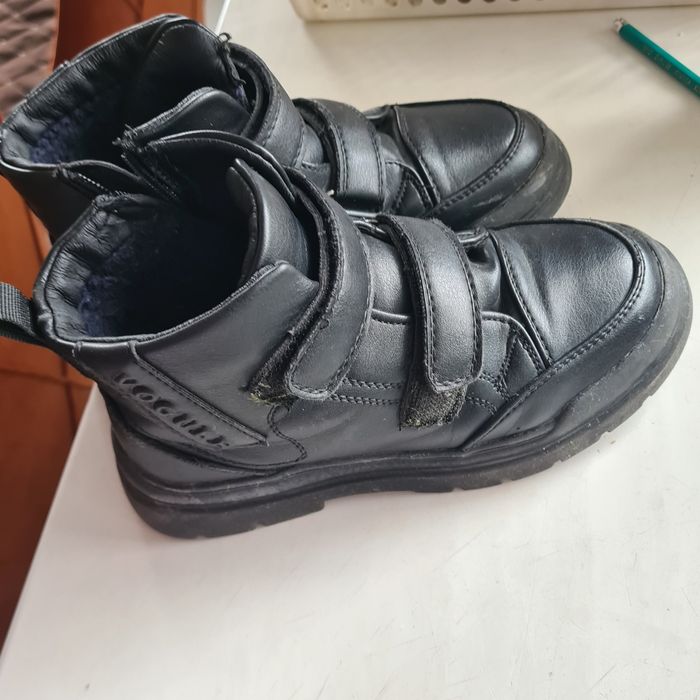 Продам обувь демисезонку для мальчика