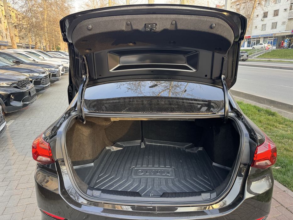 Продаёться оникс премиер плюс 2025 идеальном состояние установлен газ