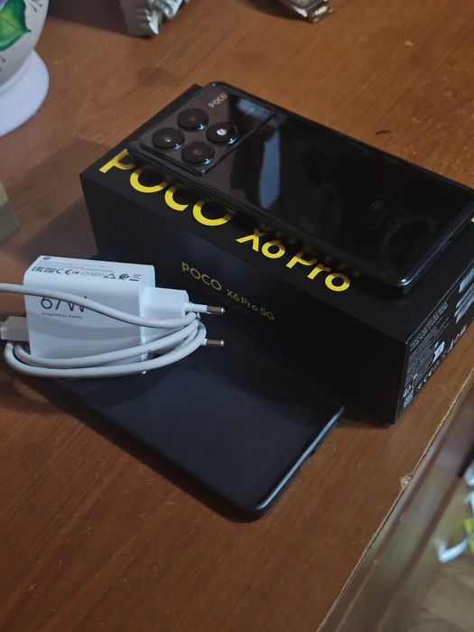 Продам Poco X6 Pro 512GB