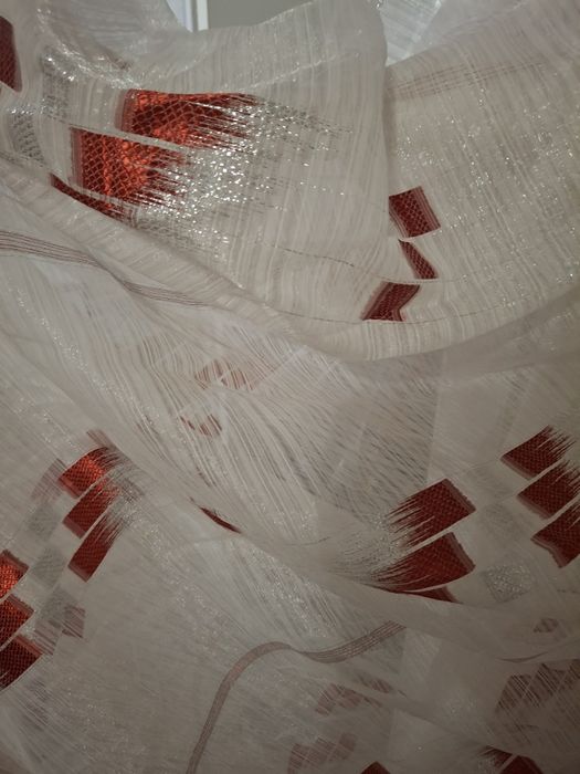 Продам шторы в хорошем состоянии