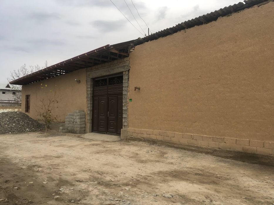 Ховли сотилади срочнога