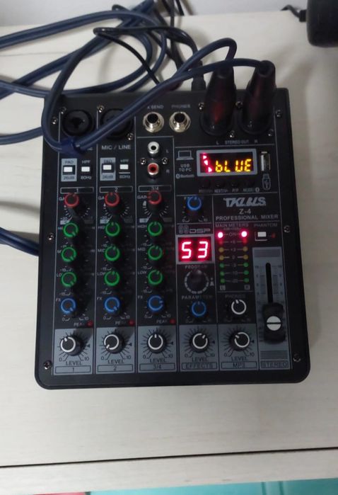 Vând Mixer Audio Nou