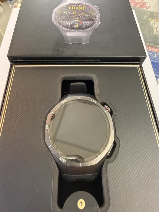 Huawei gt5 pro 46mm black Перфектен!
