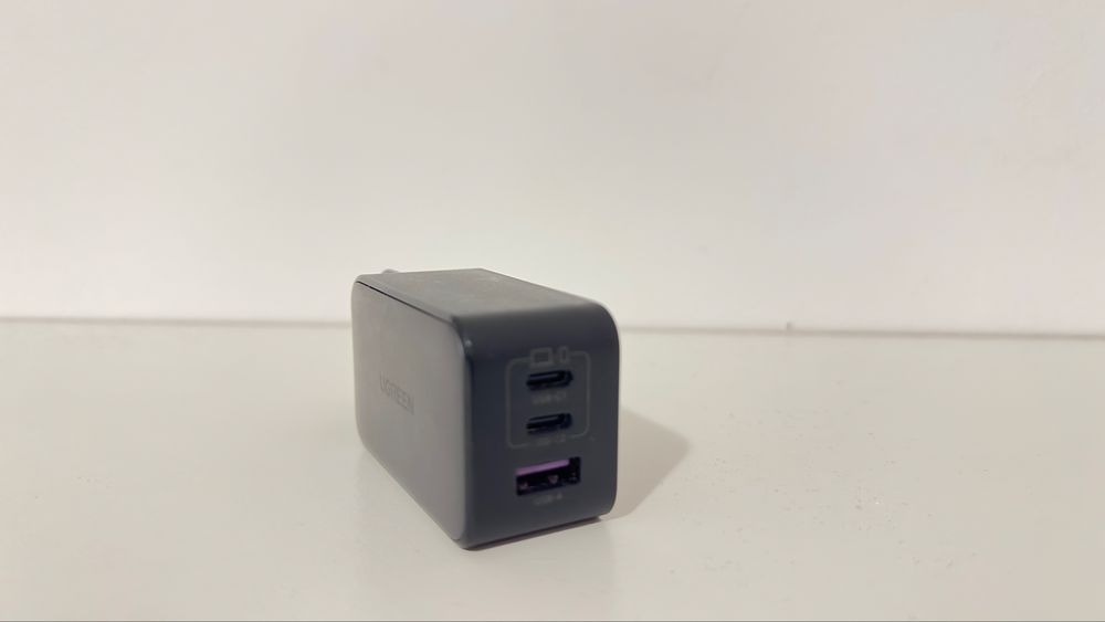 Ugreen CD244, 65W, 1x USB-A, 2x USB-C