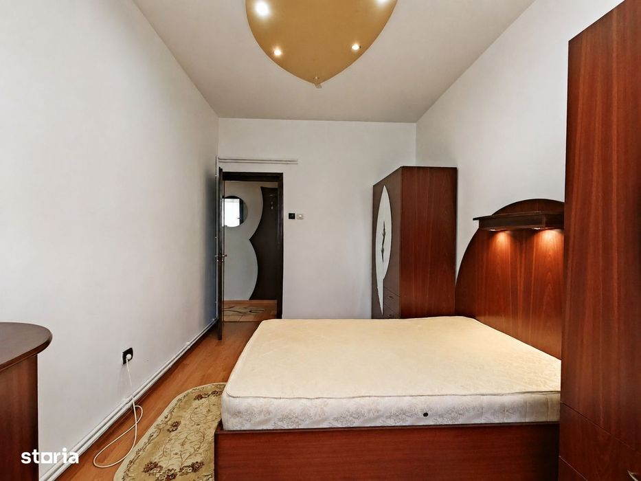Vanzare apartament cu 2 camere, decomandat, mobilat si utilat - Bld. G