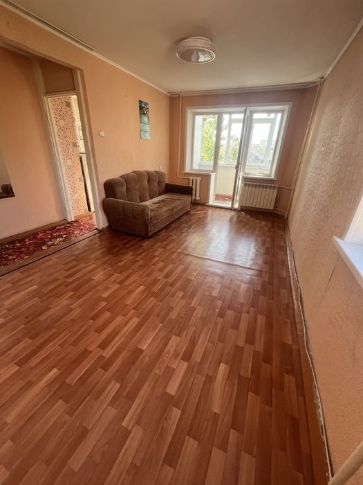 Продам 1 ком Абая 10/2 за 12.7