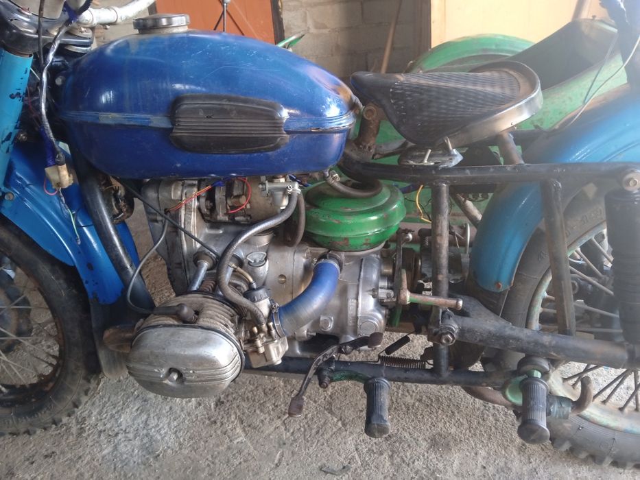 Продам мотоцикл Урал